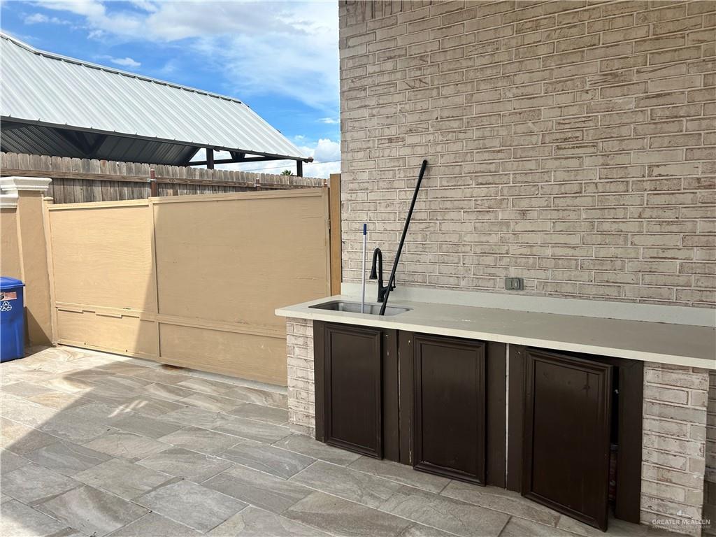 1329 North Cesar Chavez Road Edinburg, TX 78542 - Photo 7 of 10 a view of utility room