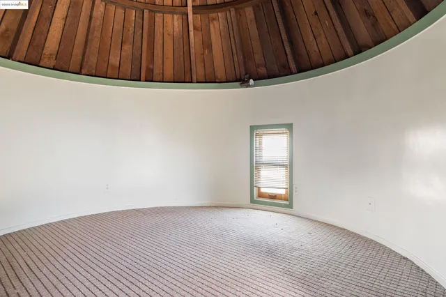 $795,000 | 102 Hamilton Place, Oakland, CA 94611