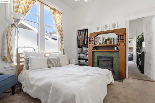 $795,000 | 102 Hamilton Place, Oakland, CA 94611