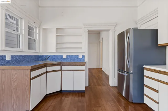 $795,000 | 102 Hamilton Place, Oakland, CA 94611