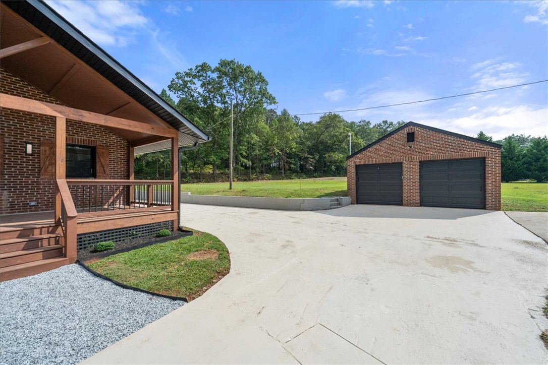 205 North Chestnut Street Seneca, SC 29678 - Photo 26 of 45