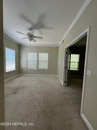 a view of empty room with window