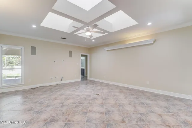 $519,500 | 454 Carmargue Lane, Biloxi, MS 39531