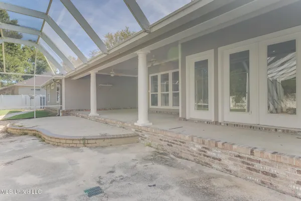 $479,850 | 454 Carmargue Lane, Biloxi, MS 39531