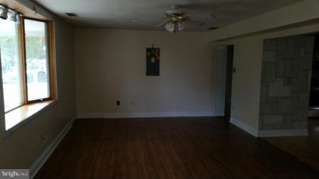 8246 Cornwall Road Baltimore, MD 21222 - Photo 3 of 18 Interior (General)