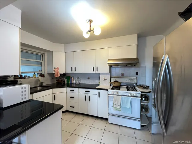 $1,198,000 | 61-52 149th Street | Queensboro Hill