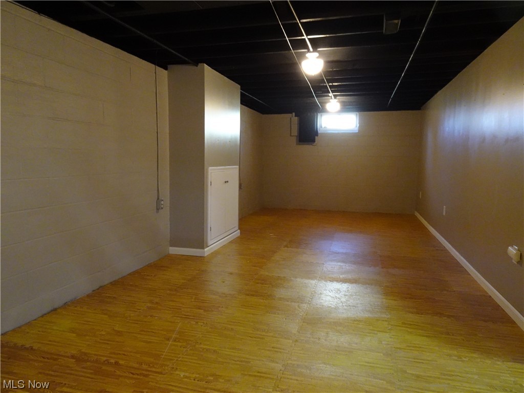 8454 Boston Road North Royalton, OH 44133 - Photo 7 of 23
