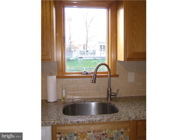 247 Clamer Road Ewing, NJ 08628 - Photo 11 of 20 Kitchen