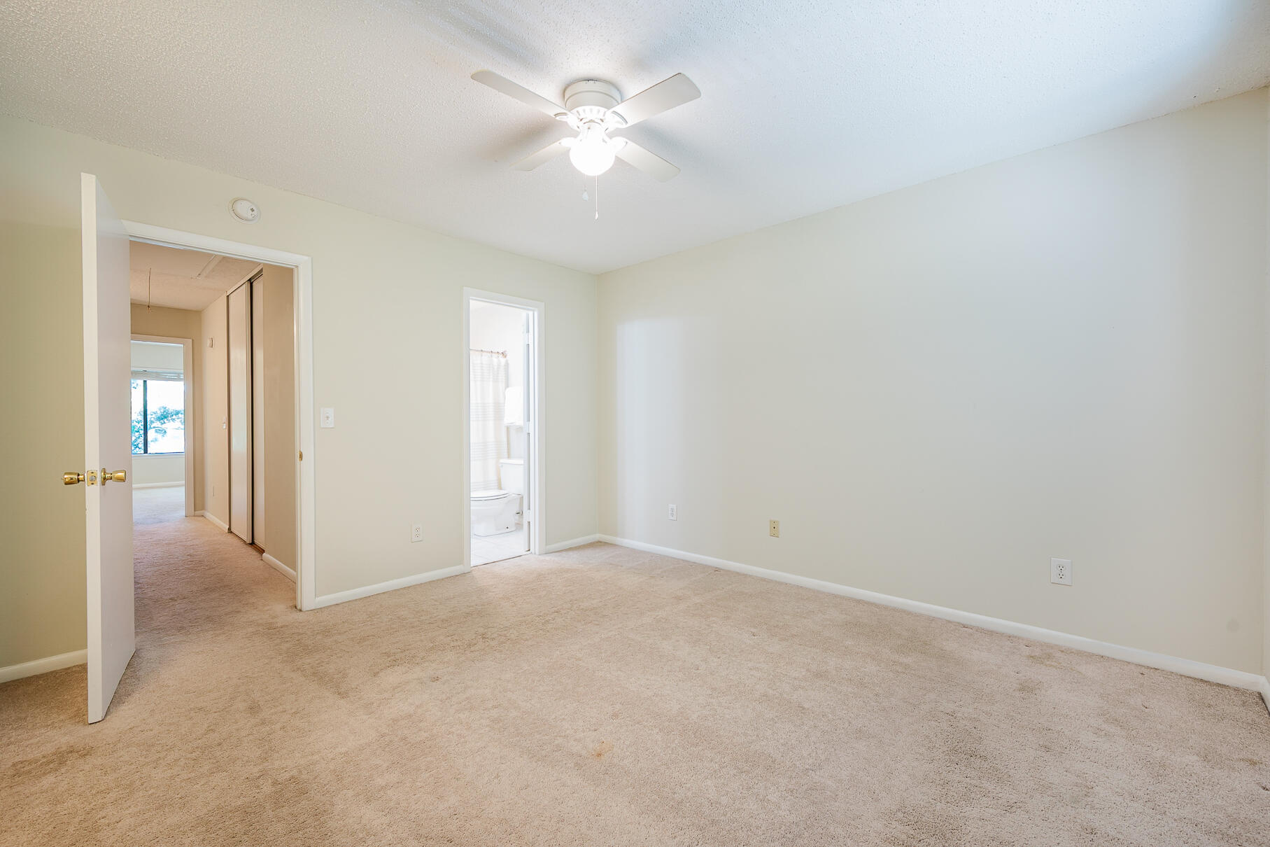 1161 Shadow Lake Circle, Unit I Mount Pleasant, SC 29464 - Photo 28 of 37 1161ShadowLakes-32