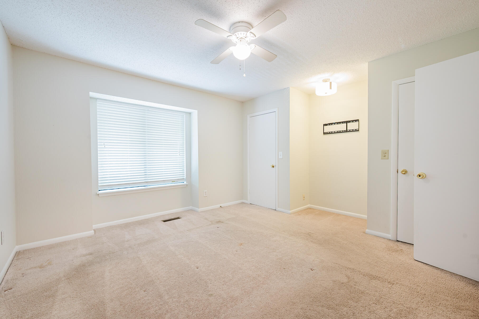 1161 Shadow Lake Circle, Unit I Mount Pleasant, SC 29464 - Photo 29 of 37 1161ShadowLakes-33