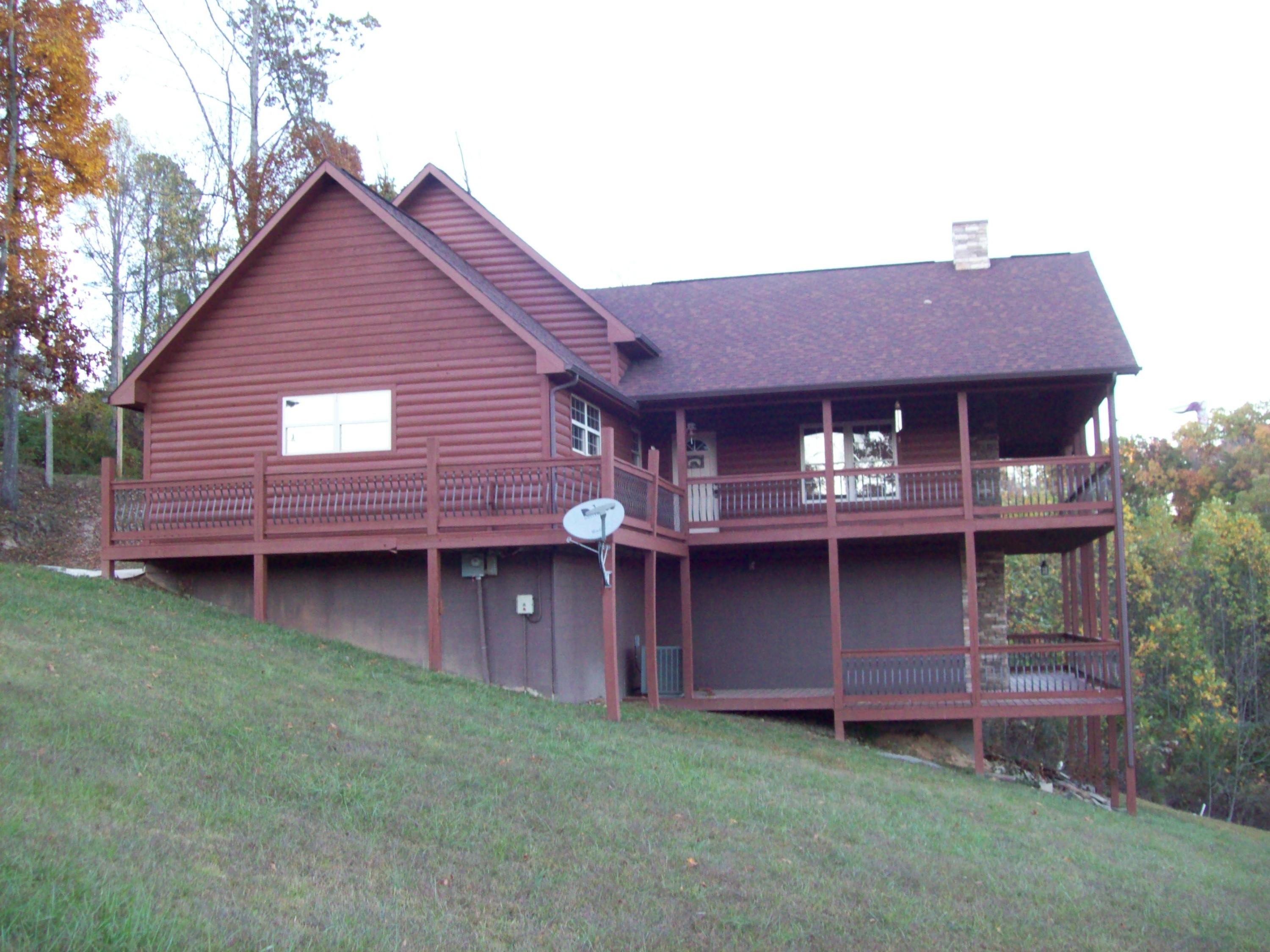 1462 Ridge Road Caryville, TN 37714 - Photo 1 of 34 101_3174