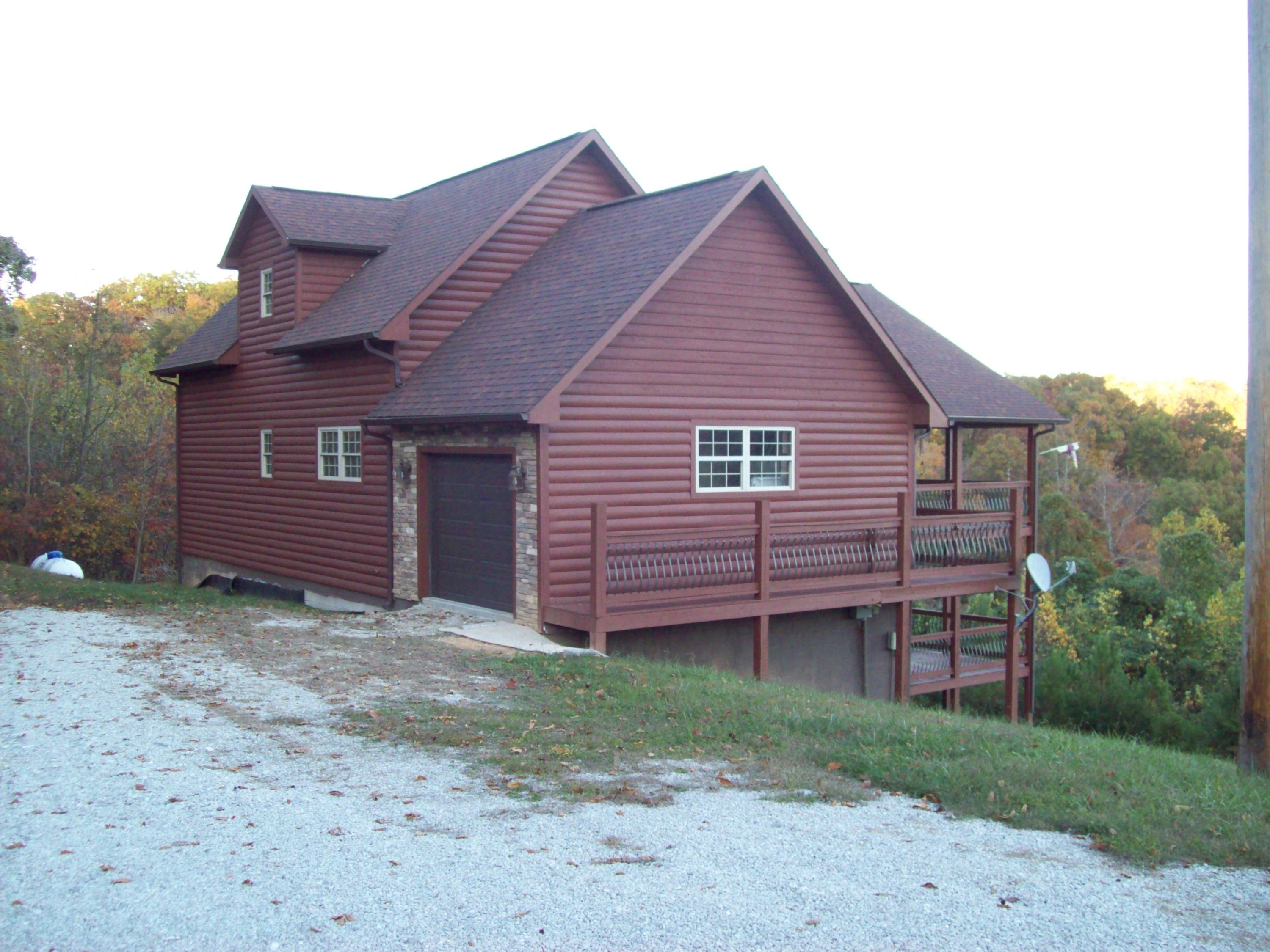 1462 Ridge Road Caryville, TN 37714 - Photo 2 of 34 101_3172