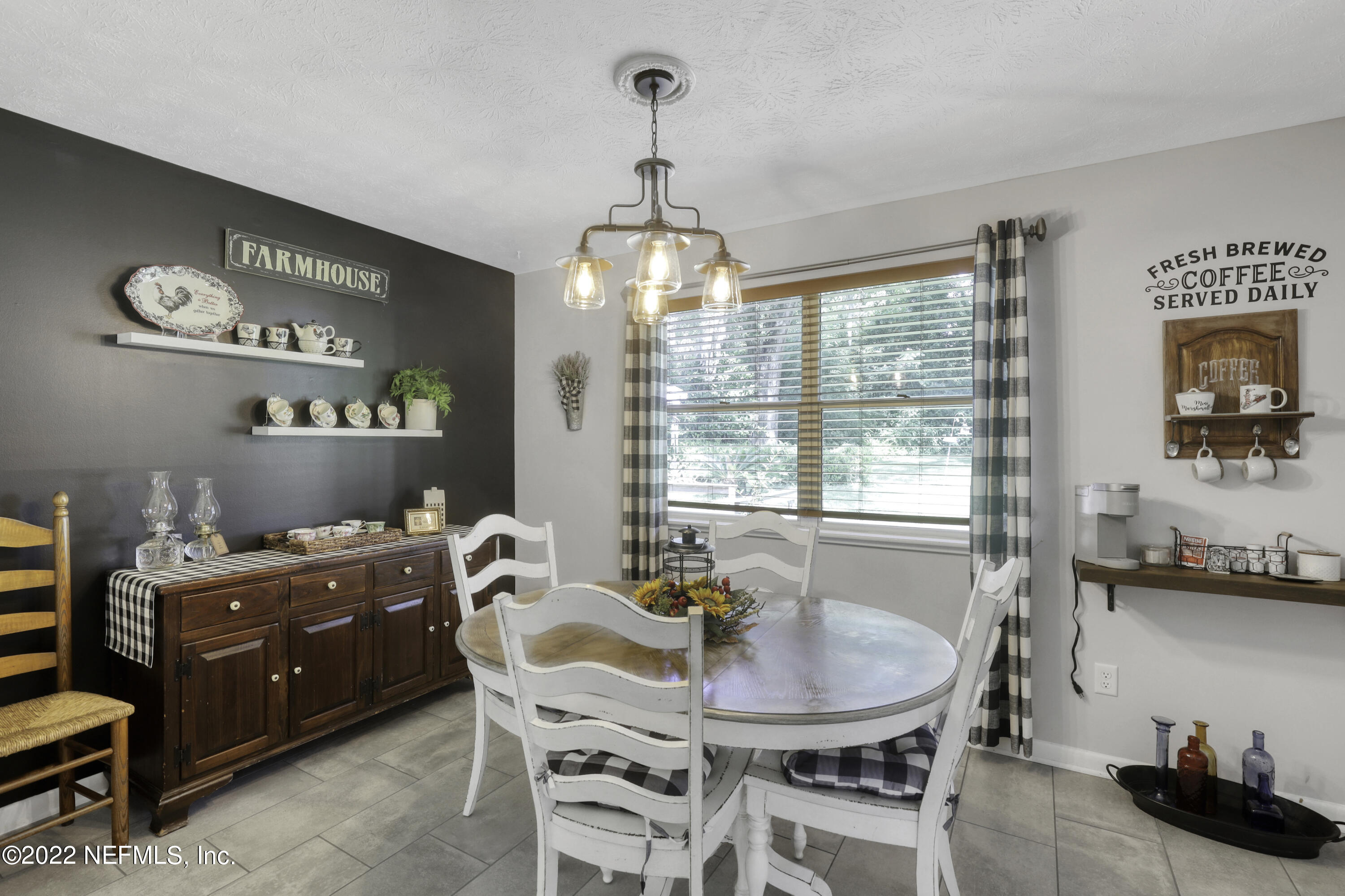 4168 Pine Road Orange Park, FL 32065 - Photo 10 of 22 dinning room