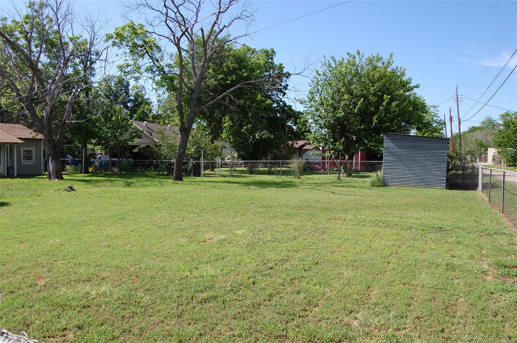 141 Ragland Street Graham, TX 76450 - Photo 14 of 17