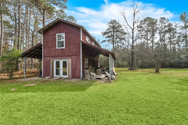$310,000 | 33001 Horseshoe Road North, Independence, LA 70443