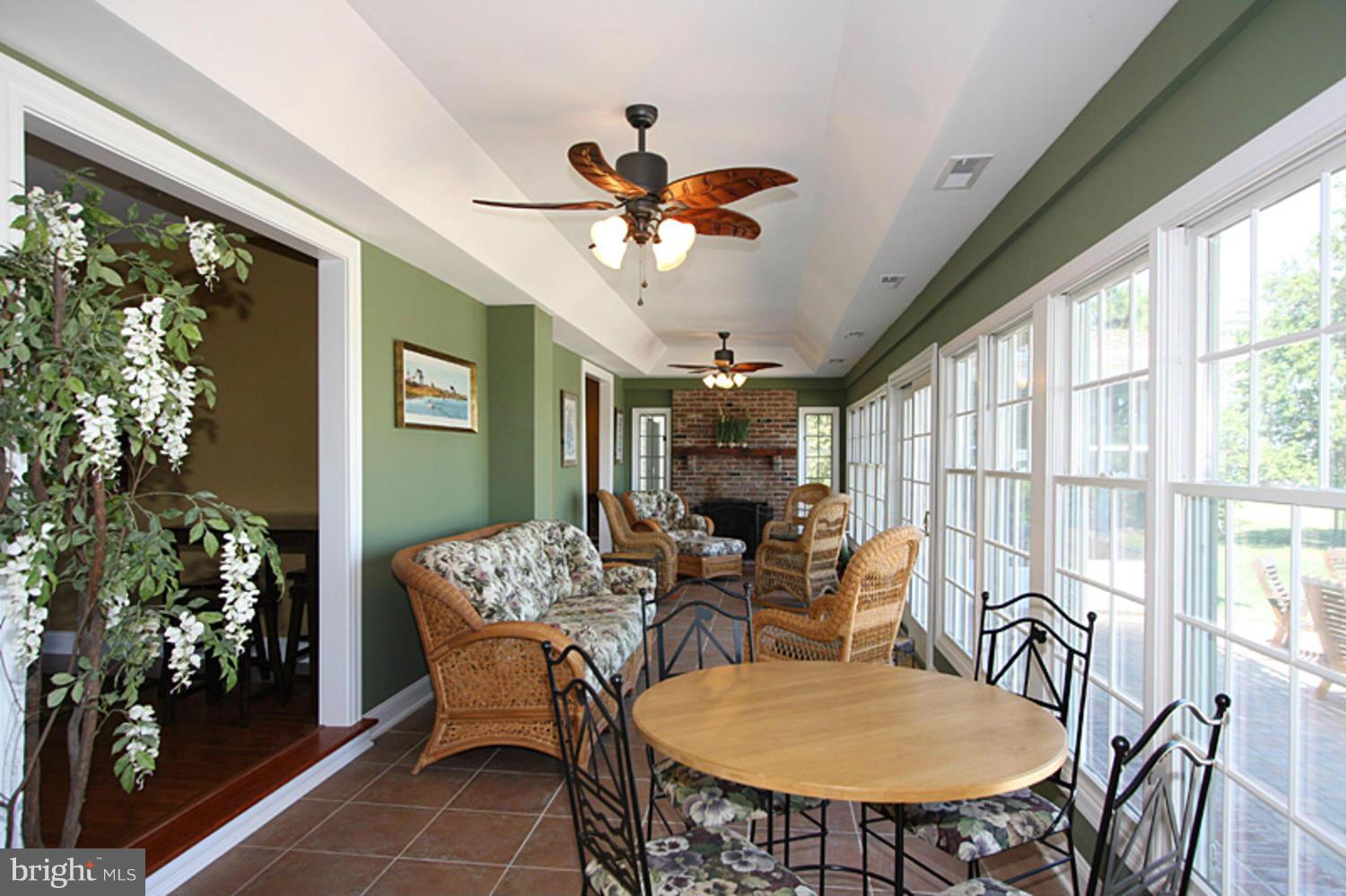 1228 Hudson Road Cambridge, MD 21613 - Photo 4 of 30 Interior (General)