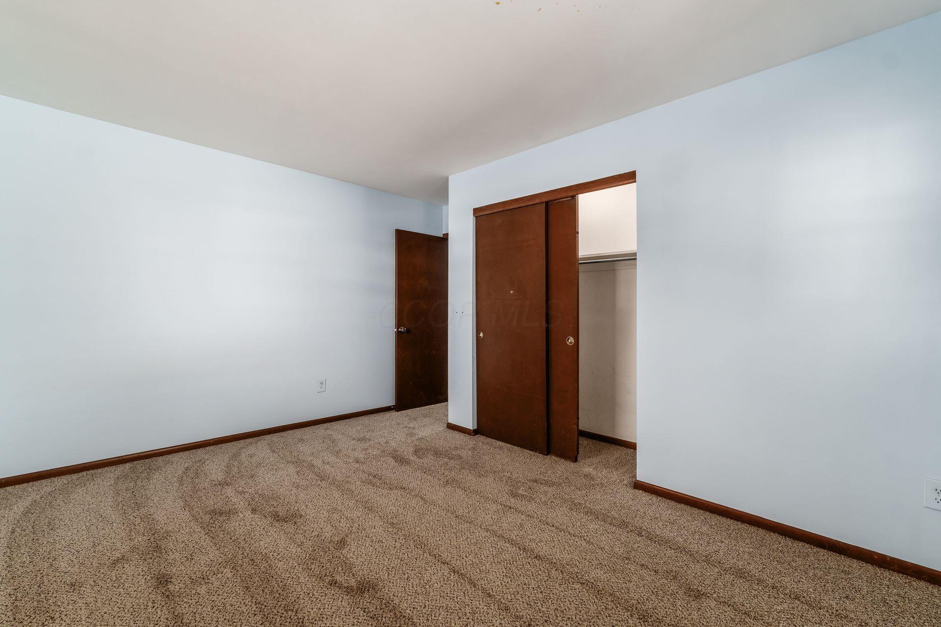 5409 Blue Ash Road Columbus, OH 43229 - Photo 23 of 25 023_ - 5409 Blue Ash Rd - 086
