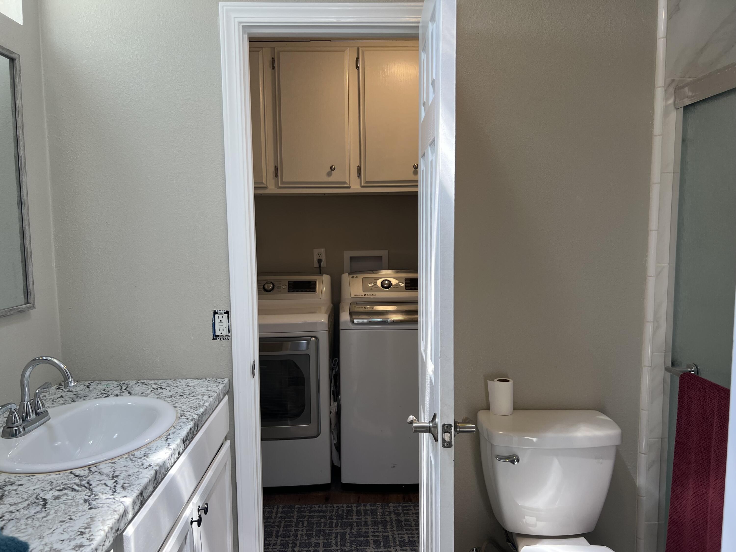 4000 Round Lake Road, Unit 103 Klamath Falls, OR 97601 - Photo 29 of 34 IMG_3714