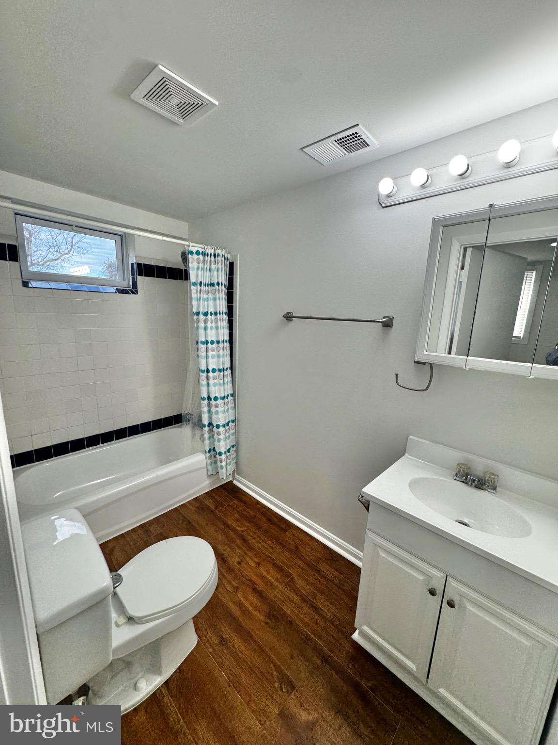 18312 Chestnut Drive Triangle, VA 22172 - Photo 13 of 20 Bright and airy bathroom with modern finishes.