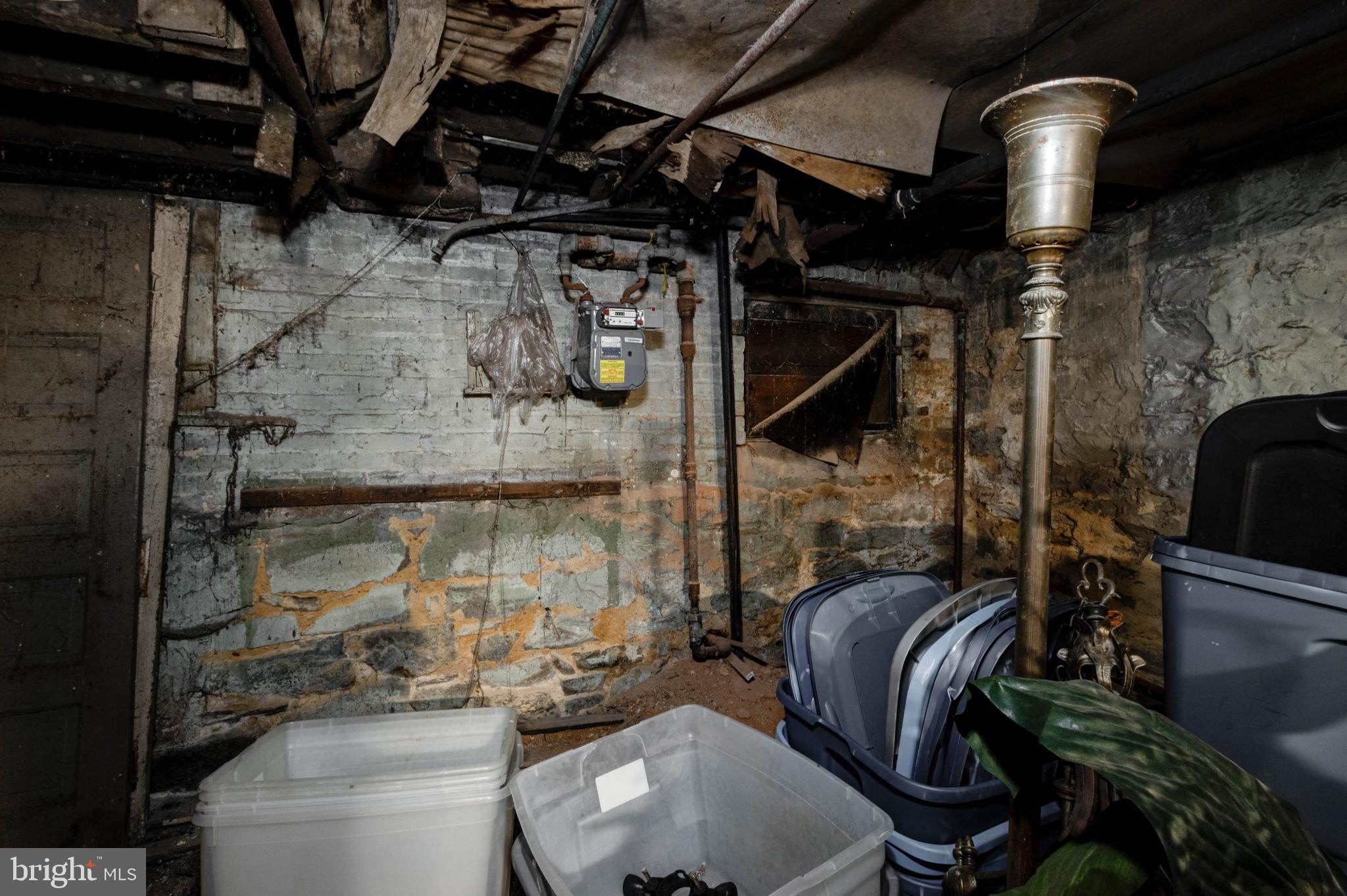 2414 Callow Avenue Baltimore, MD 21217 - Photo 17 of 42