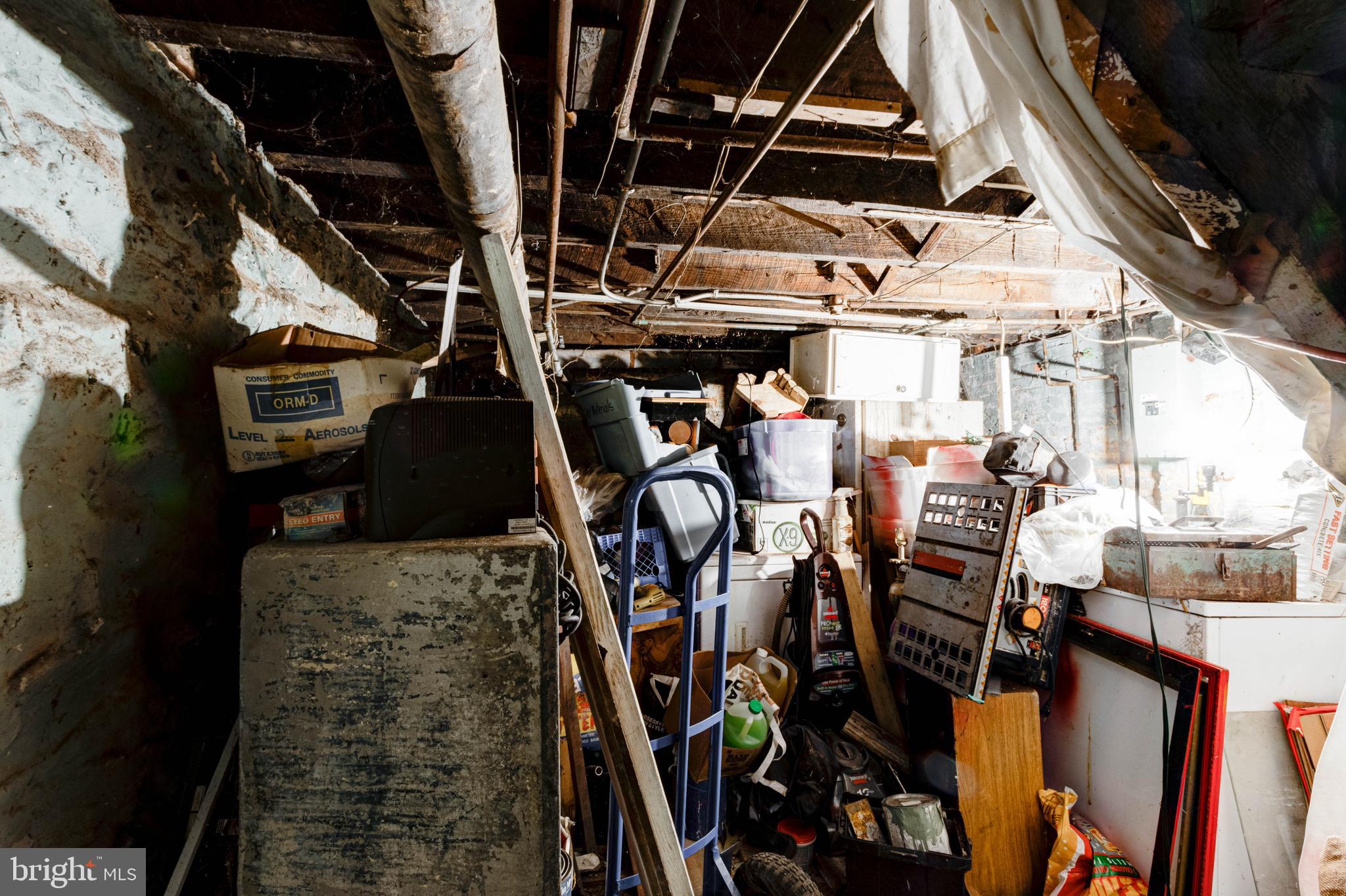 2414 Callow Avenue Baltimore, MD 21217 - Photo 20 of 42