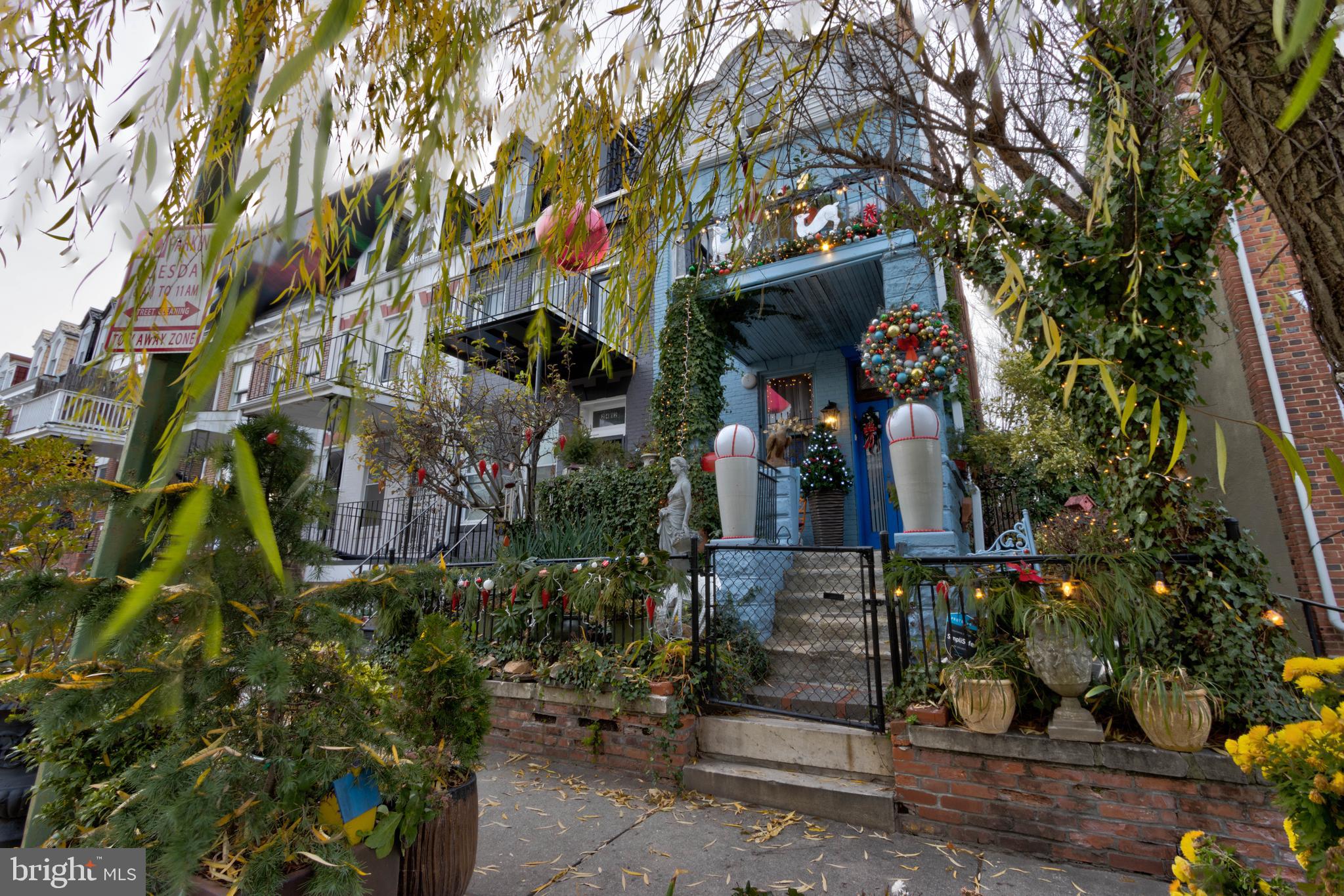 2414 Callow Avenue Baltimore, MD 21217 - Photo 4 of 42