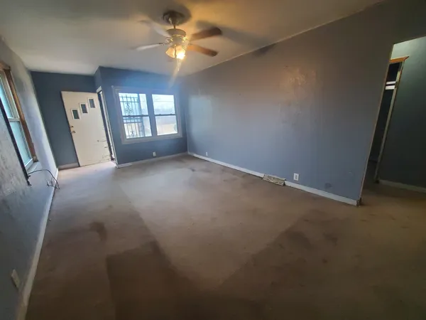 $98,000 | 2725 West 49th Street, Davenport, IA 52806