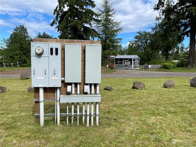 $160,000 | 22 Washington Street, Quilcene, WA 98376