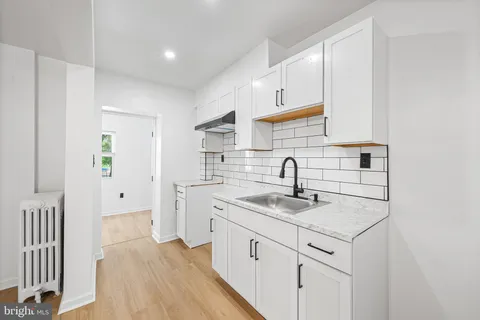 $218,000 | 7027 Emerson Avenue, Upper Darby, PA 19082