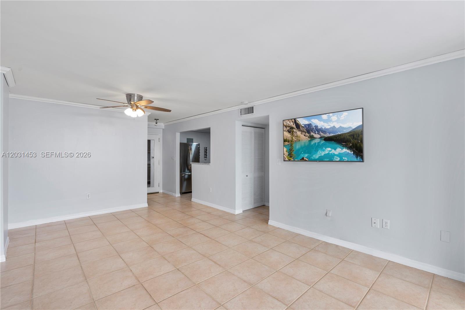 1605 Bay Road, Unit 503 Miami Beach, FL 33139 - Photo 3 of 21