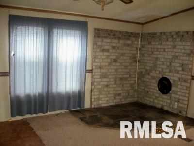 19909 Millard Road Morrison, IL 61270 - Photo 12 of 24