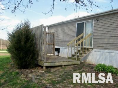 19909 Millard Road Morrison, IL 61270 - Photo 5 of 24