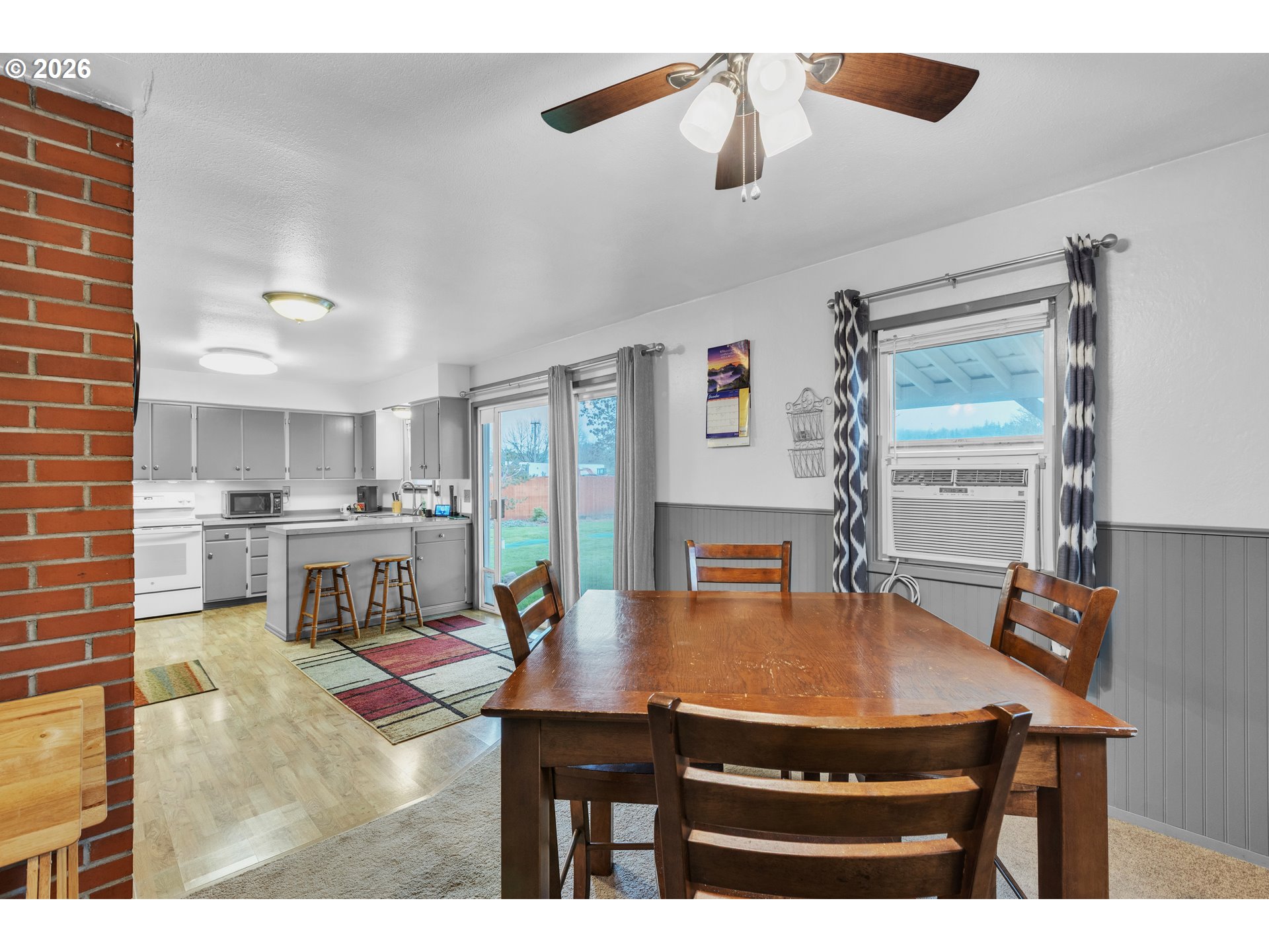 2035 Nonpareil Road Sutherlin, OR 97479 - Photo 17 of 48 Kitchen/Dining Room