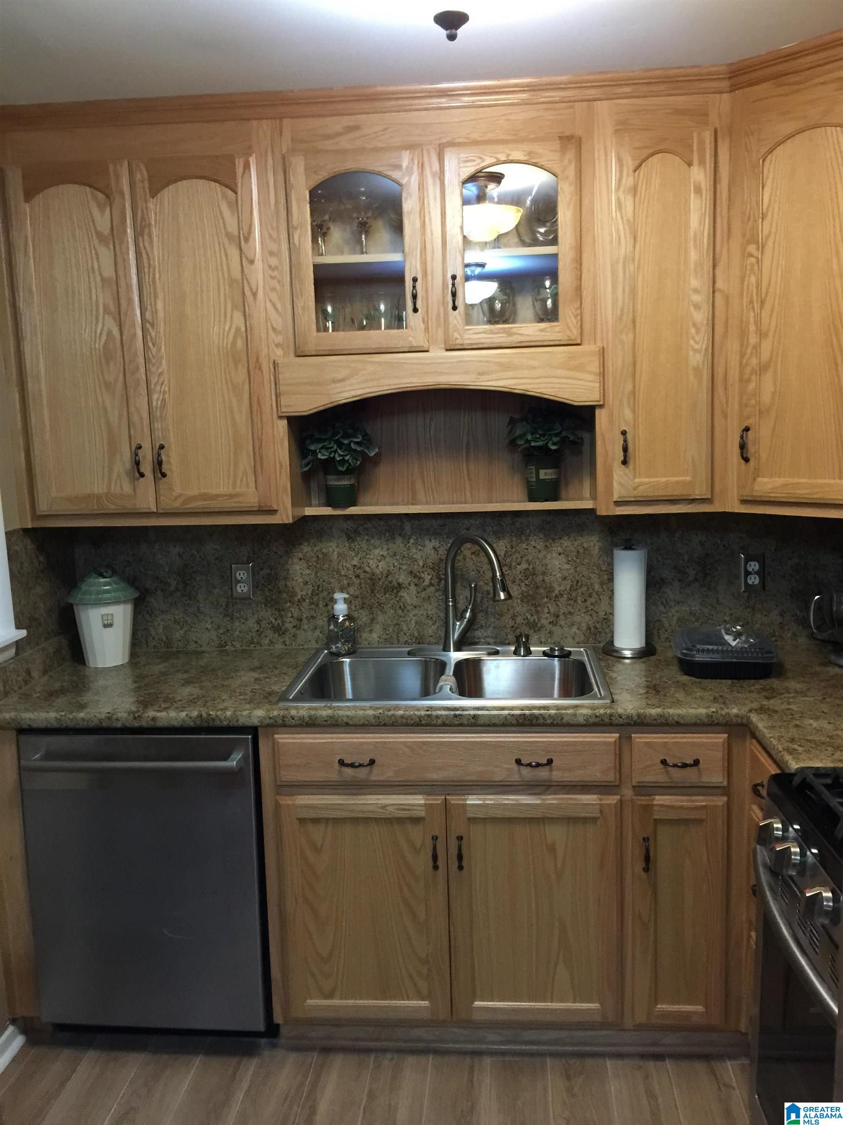 901 Hagwood Road Birmingham, AL 35235 - Photo 6 of 10