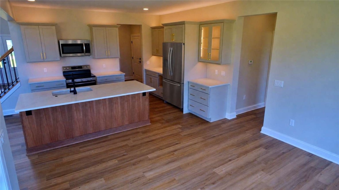 2 John Maries Way Ogden, NY 14624 - Photo 3 of 20 Gallery Image 3