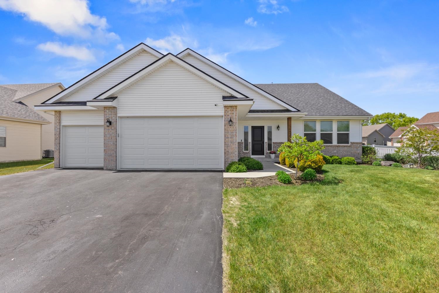 9910 Lismore Road Roscoe, IL 61073 - Photo 1 of 26 Gallery Image 1