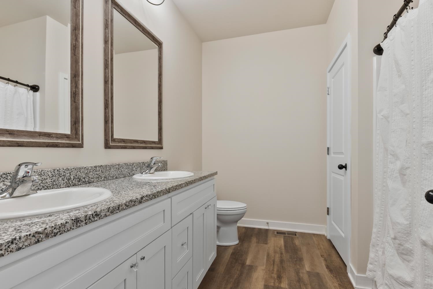 9910 Lismore Road Roscoe, IL 61073 - Photo 18 of 26 Gallery Image 18