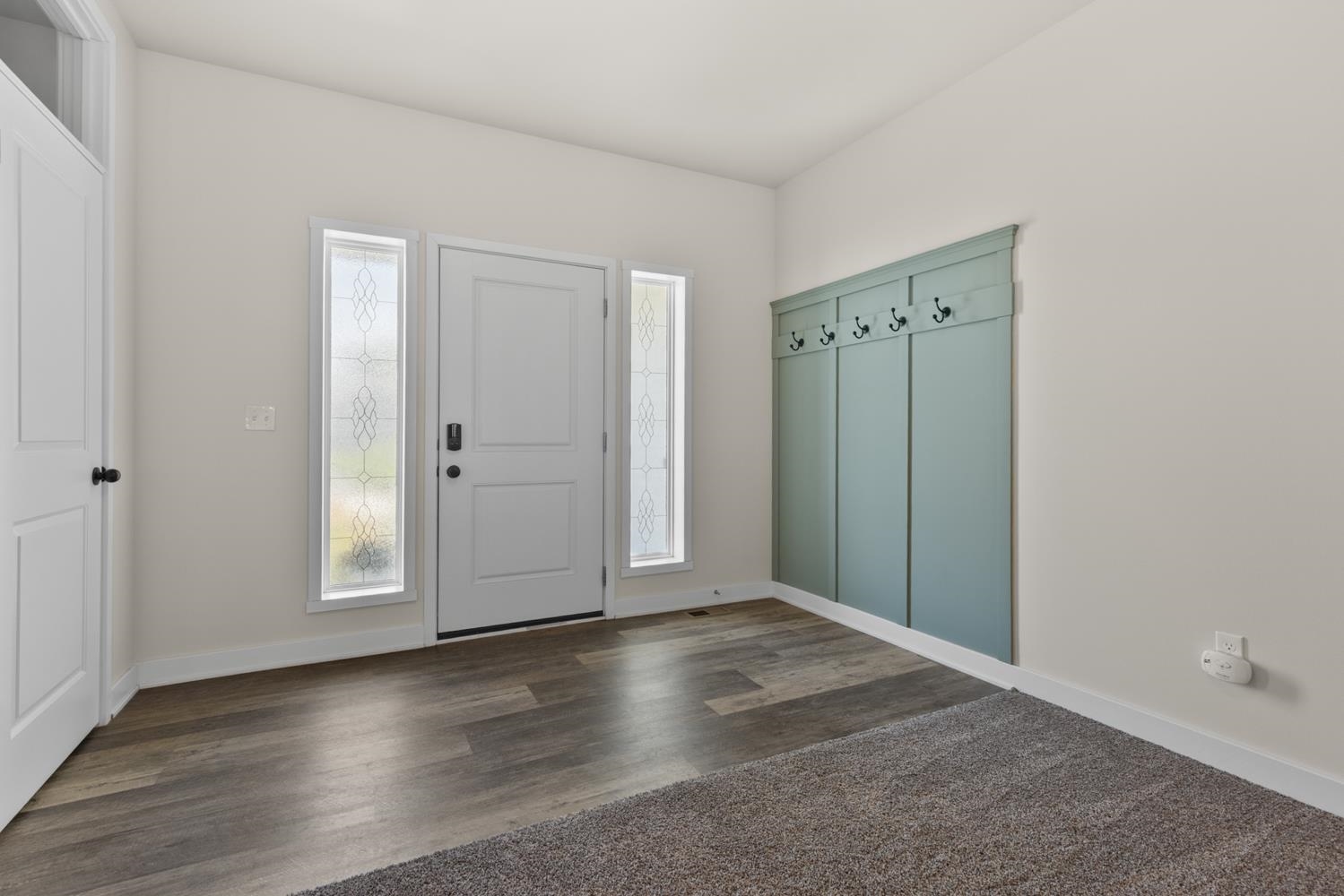 9910 Lismore Road Roscoe, IL 61073 - Photo 2 of 26 Gallery Image 2