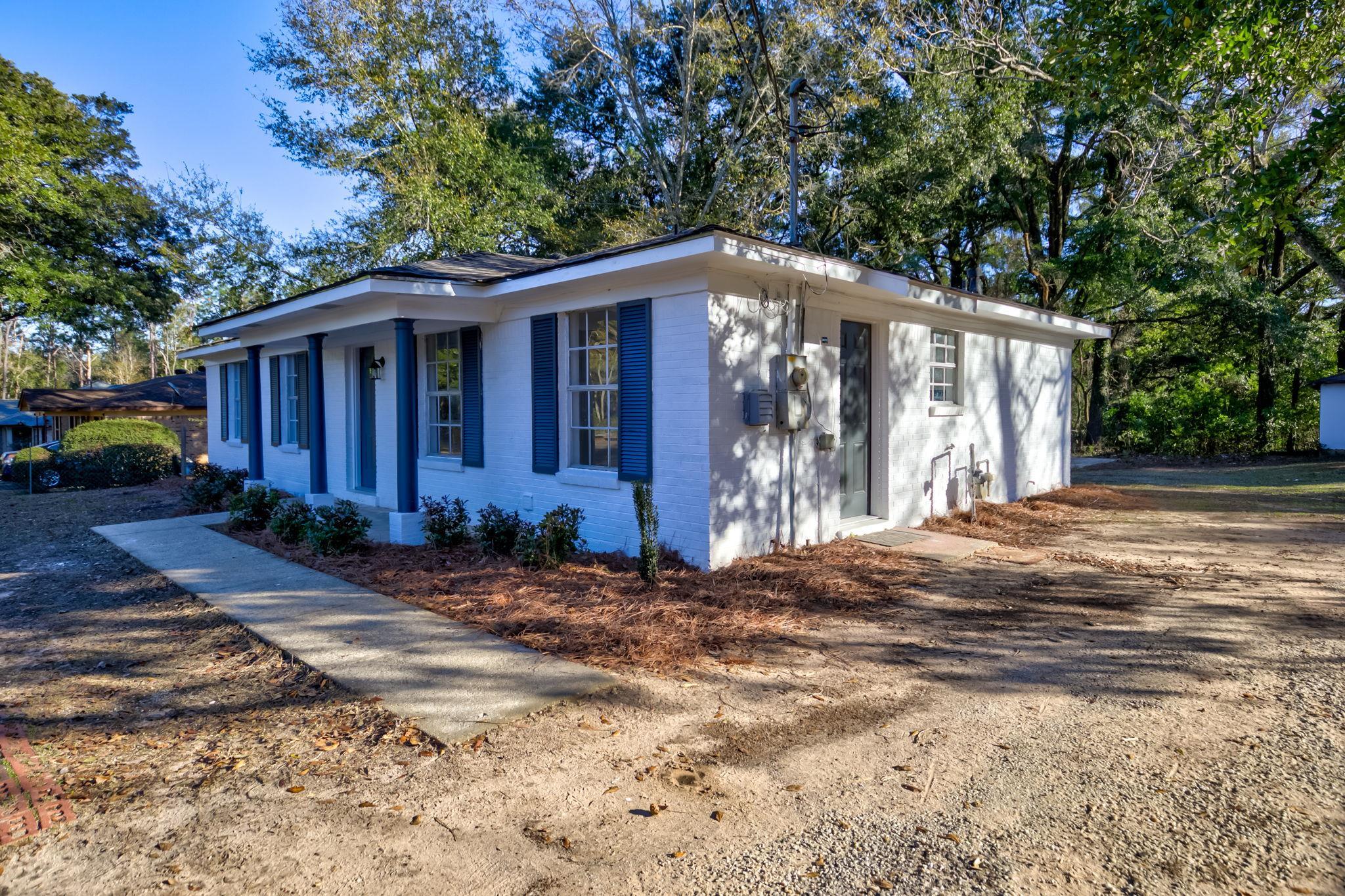 1408 Warren Drive Daphne, AL 36526 - Photo 3 of 22