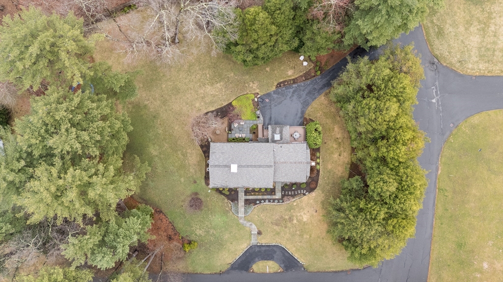 6 Chanticleer Road Sudbury, MA 01776 - Photo 34 of 42