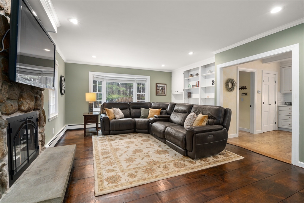 6 Chanticleer Road Sudbury, MA 01776 - Photo 6 of 42