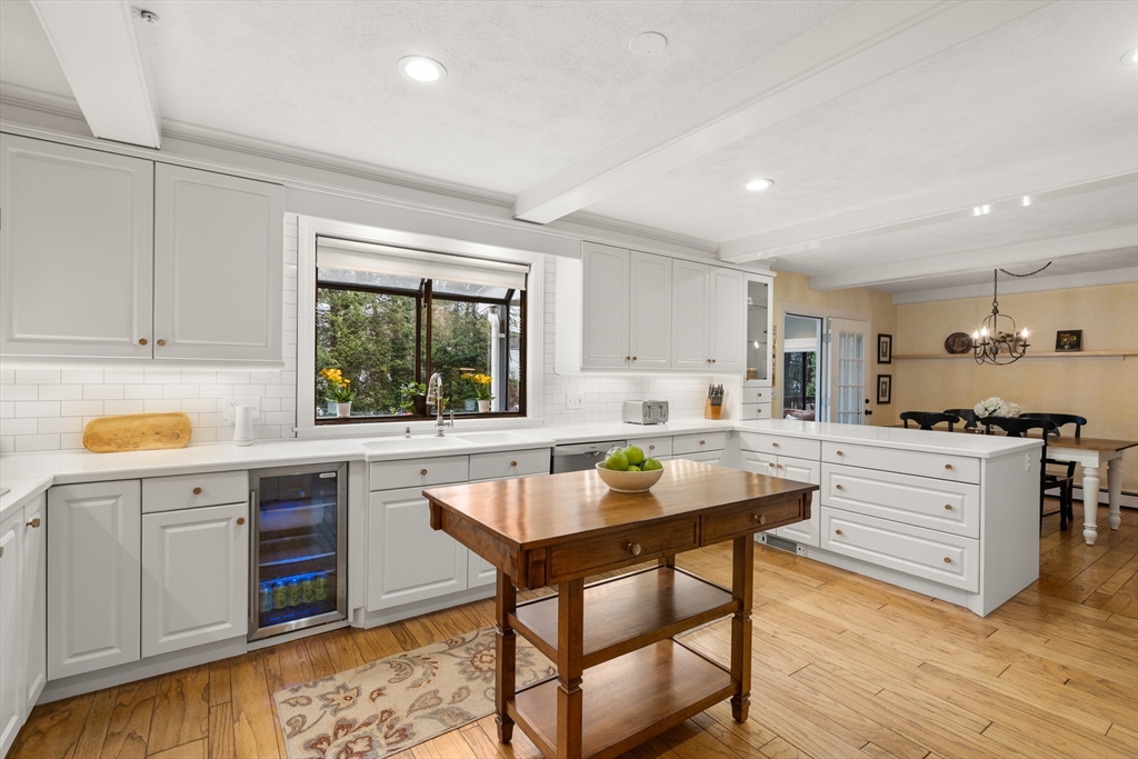 6 Chanticleer Road Sudbury, MA 01776 - Photo 10 of 42