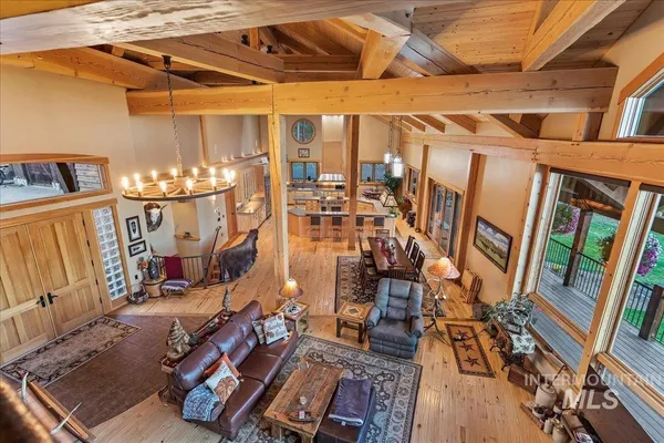 $4,700,000 | 62924 Wolf Creek Lane, North Powder, OR 97867