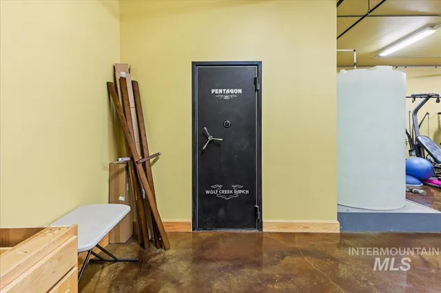 $4,700,000 | 62924 Wolf Creek Lane, North Powder, OR 97867