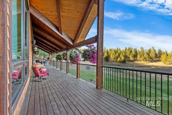 $4,700,000 | 62924 Wolf Creek Lane, North Powder, OR 97867