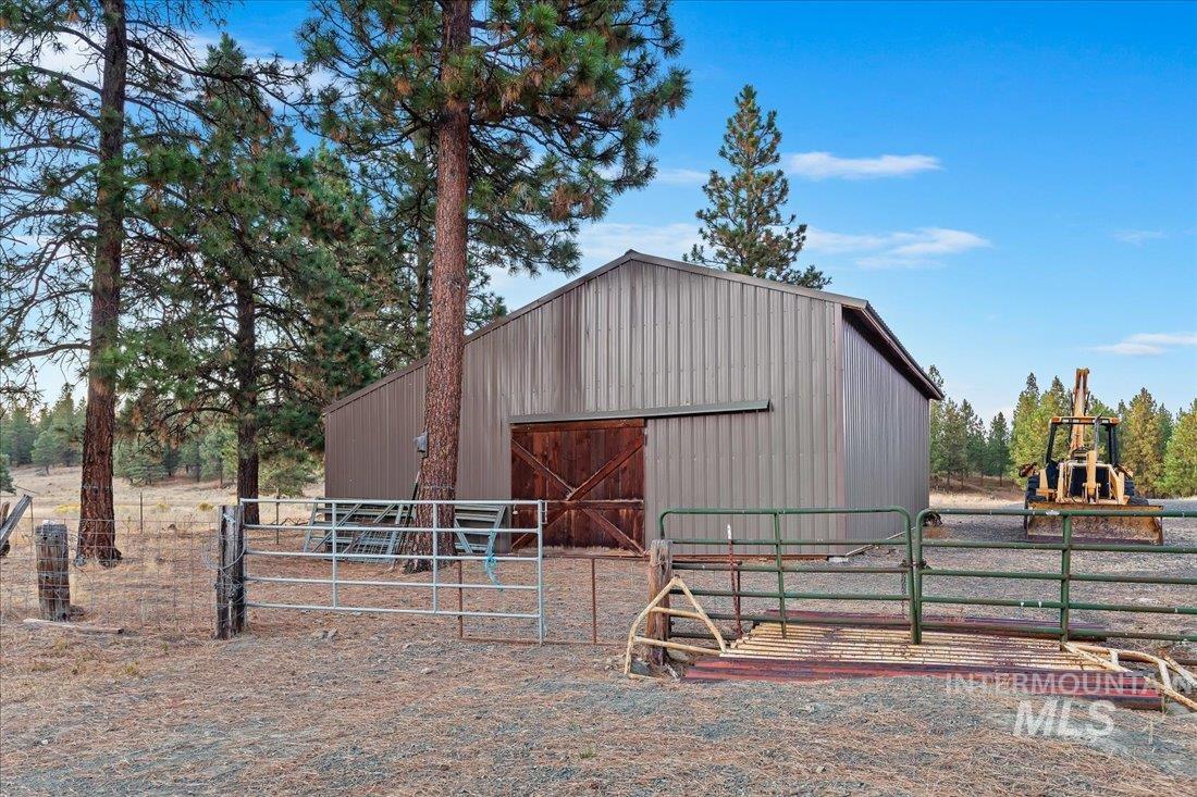 62924 Wolf Creek Lane North Powder, OR 97867 - Photo 42 of 50