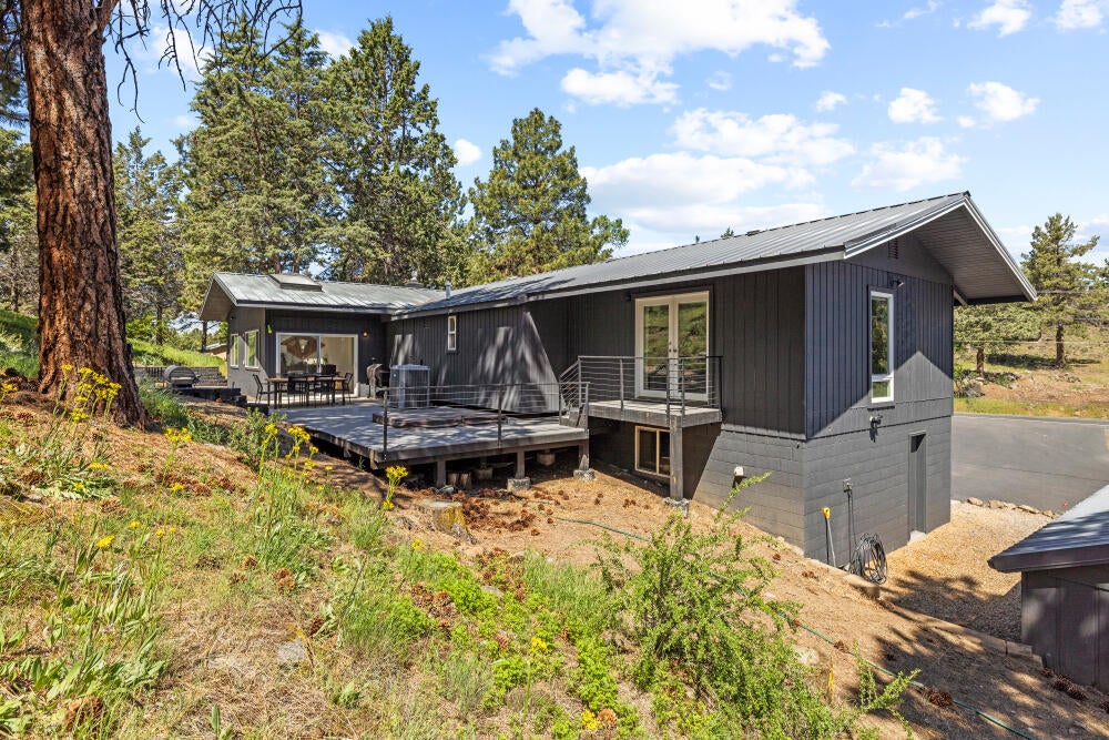 2426 Pine Grove Road Klamath Falls, OR 97603 - Photo 60 of 79 2426PineGroveRd-55