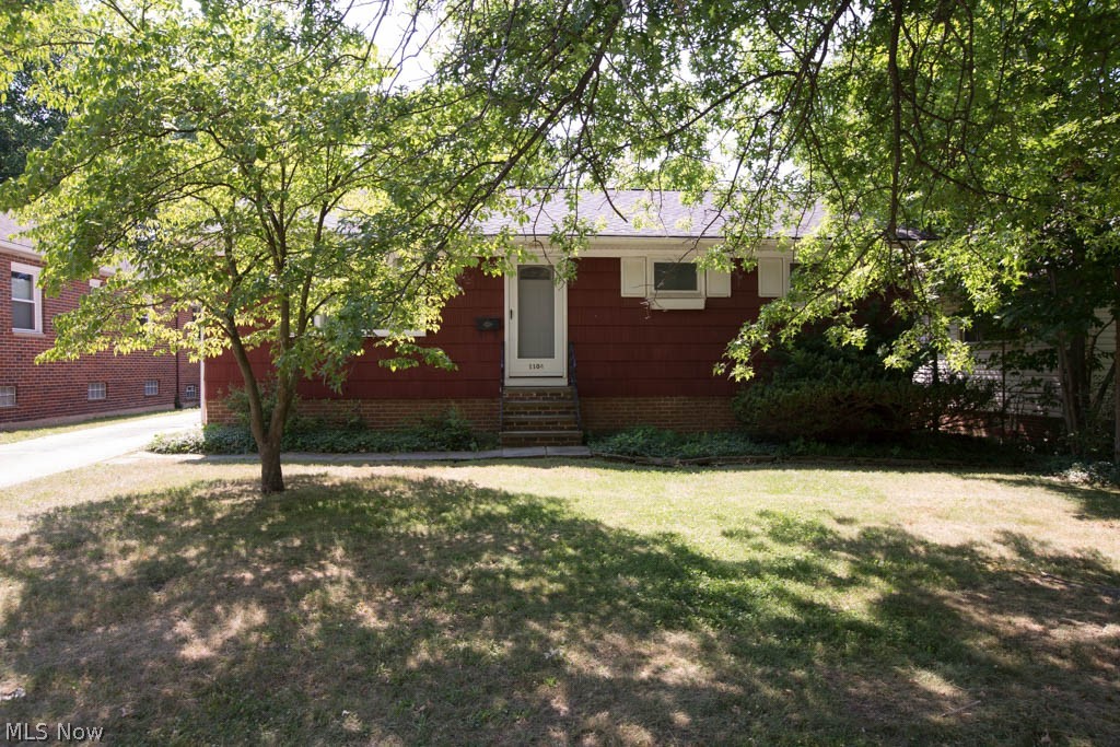 1104 Mayfield Ridge Road Cleveland, OH 44124 - Photo 27 of 35