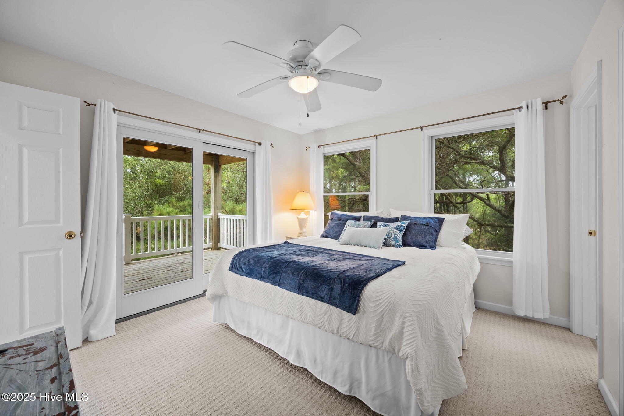 514 Robin Lane Corolla, NC 27927 - Photo 12 of 31 23-web-or-mls-IMG_9089