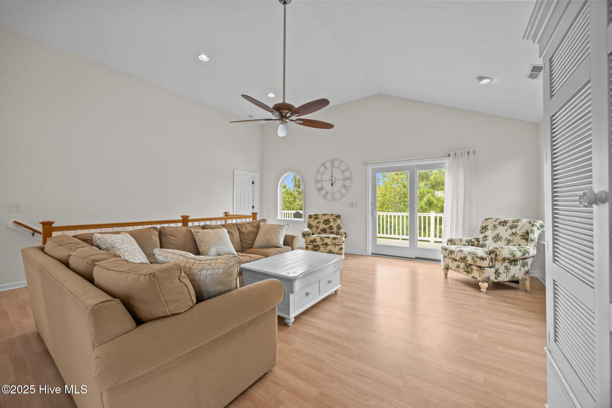 514 Robin Lane Corolla, NC 27927 - Photo 4 of 31 43-web-or-mls-IMG_9179